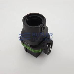 Eberspacher Hydronic 10 heater connector housing and terminals | 221000319300 