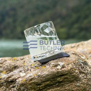 Silwy Magnetic Plastic Tumbler Glasses with Nano-gel Coasters - Set of 2 