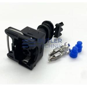 Eberspacher Heater Fuel Pump electric Plug kit | 221000318700 