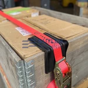 Tekson 8m x 50mm 5 Ton Ratchet Strap and 2x Corner Protectors Kit | TE06WY0029KIT 
